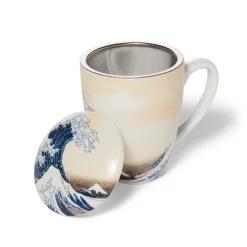 Hokusai Great Wave Covered Mug with Tea Infuser