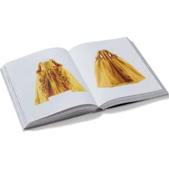 Sleeping Beauties: Reawakening Fashion